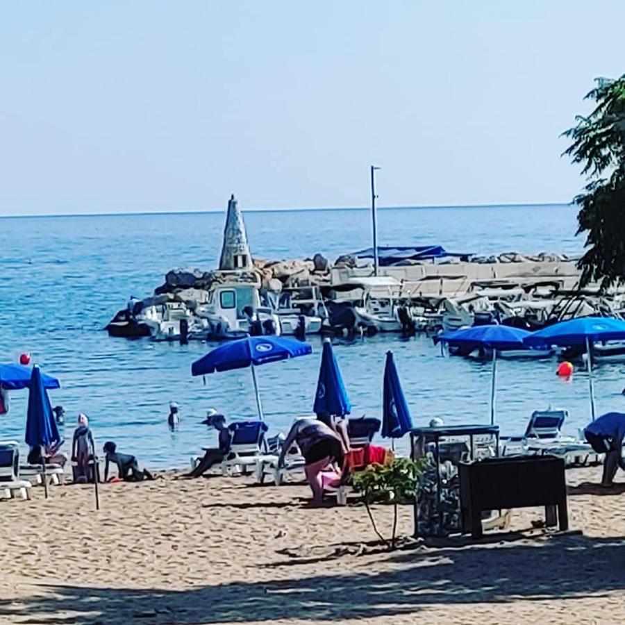Trident Beach Apartment Protaras Buitenkant foto